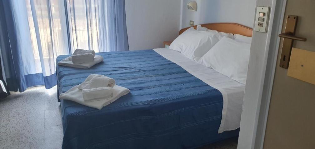 Hotel Franca Misano Adriatico Buitenkant foto